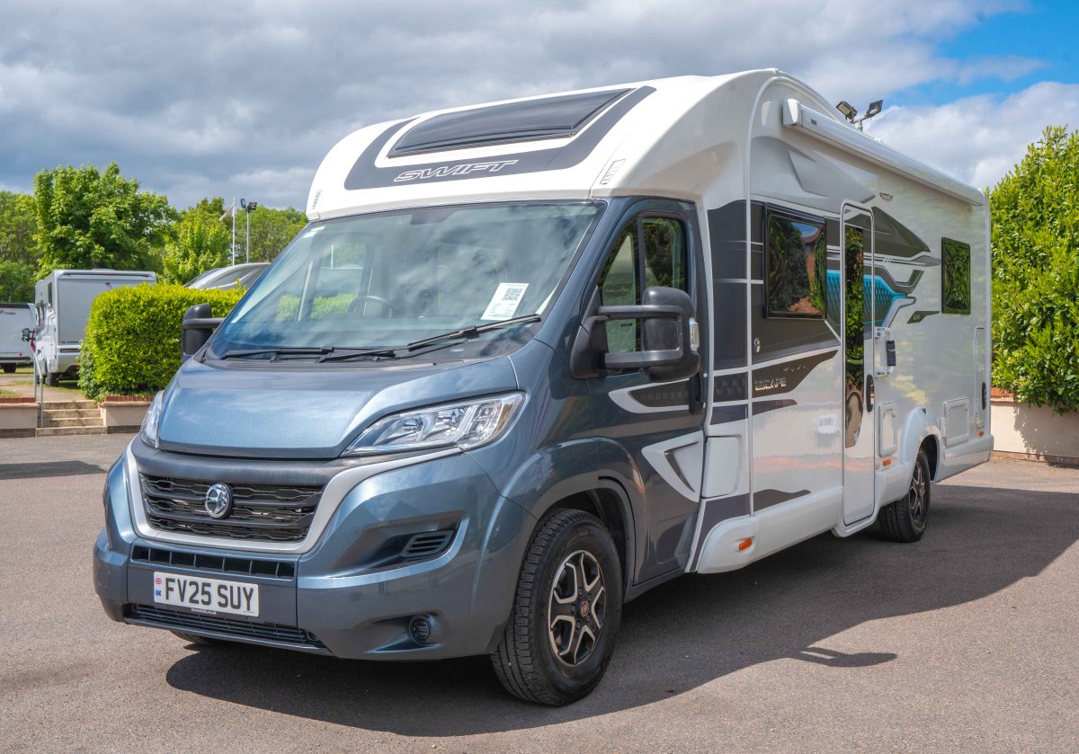 2024 Swift Escape 674 140BHP Automatic 6 Berth Motorhome