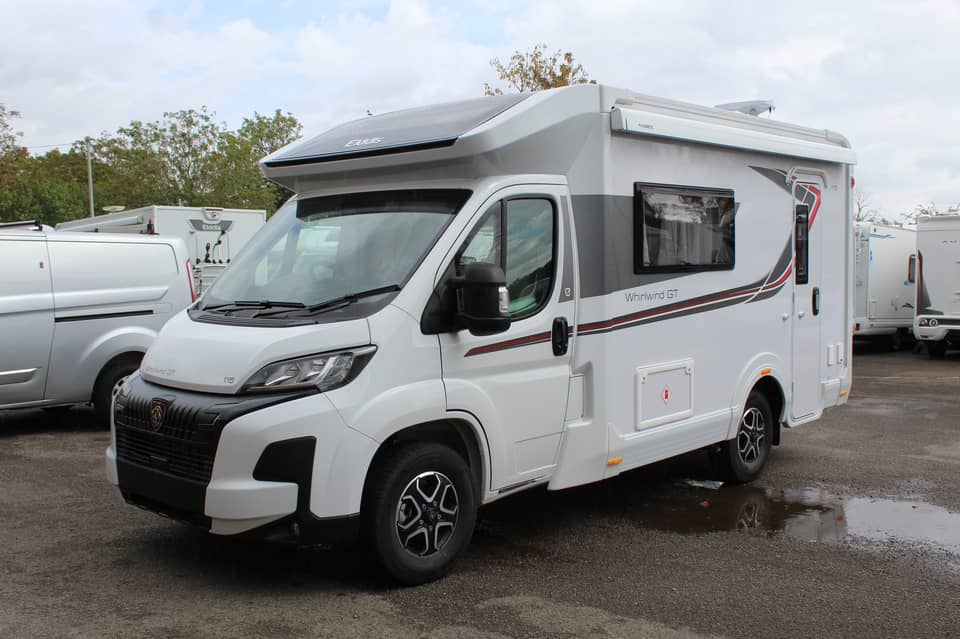 Elddis Whirlwind GT 115 Magnum - Exterior - Front
