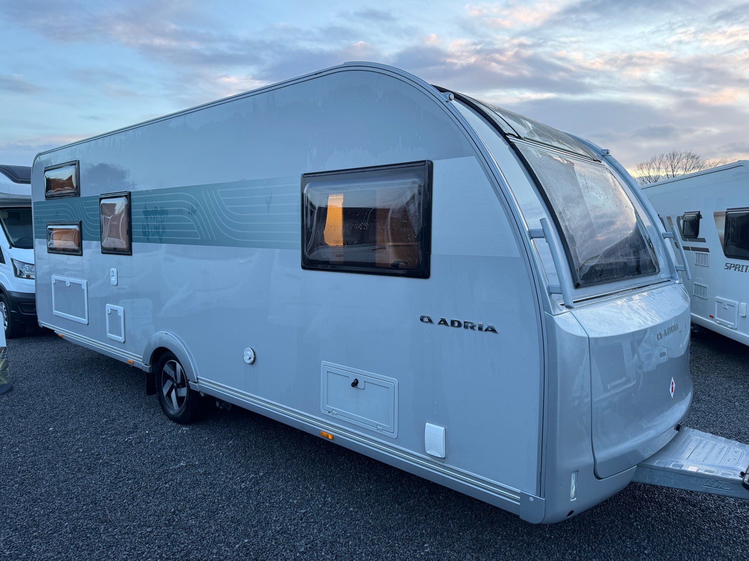 2025 Adria Altea Avon – 6-Berth Family Caravan with Fixed Bunks