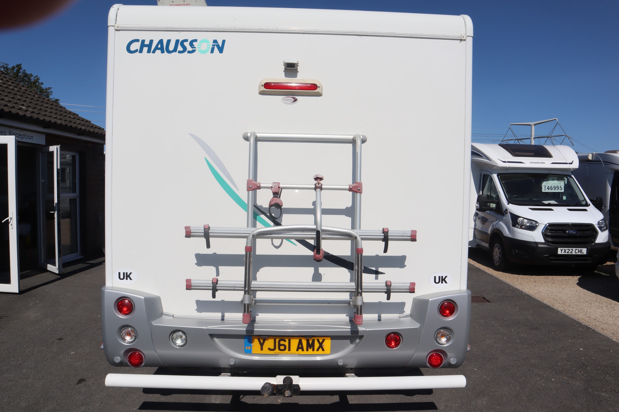 Chausson Flash Ford Transit, 3 Berth, 4 Belts, Fixed Bed, MOT, 12 Months Warranty, Habitation Service