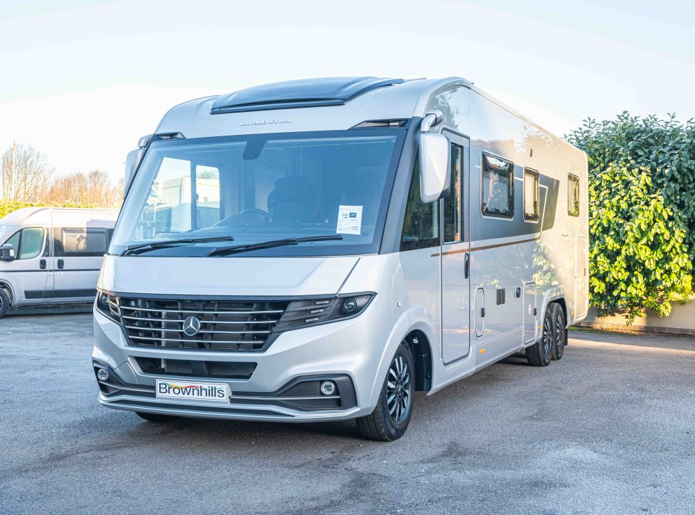 Adria Supersonic 890 LC 170BHP Auto
