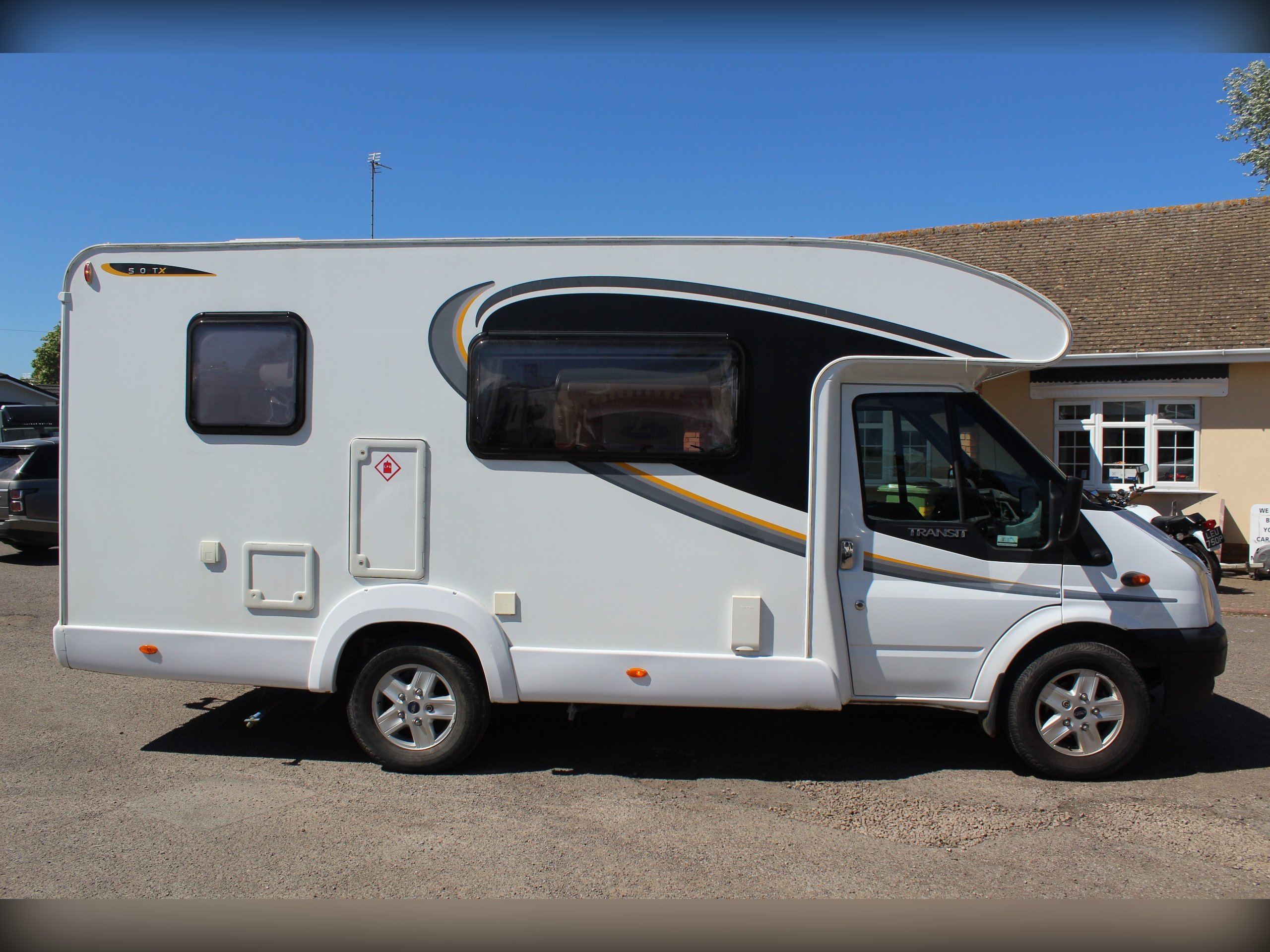 2014 Auto-Trail Tribute T-615