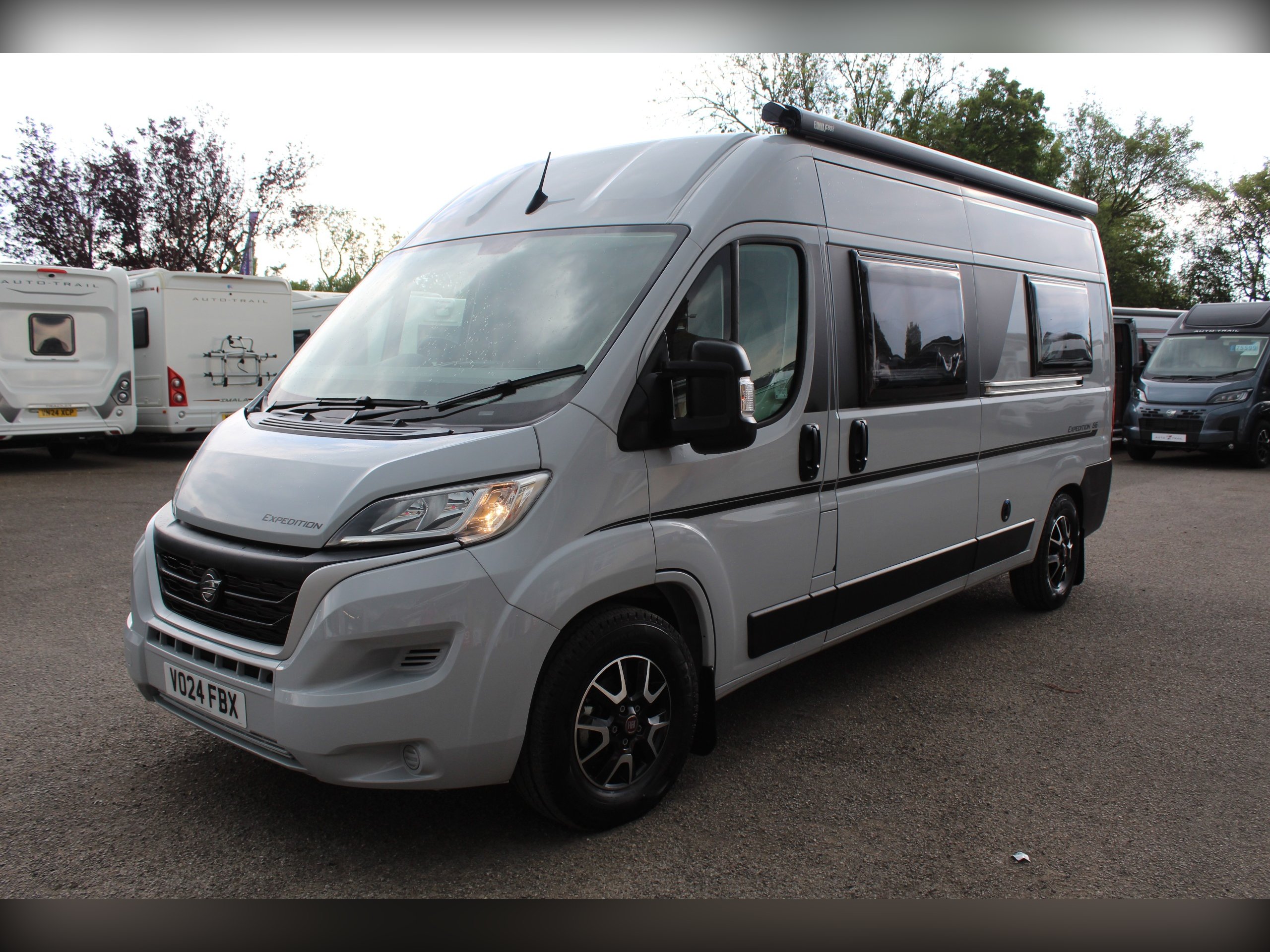 2024 Auto-Trail Expedition 66