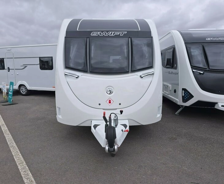 Swift Challenger 390