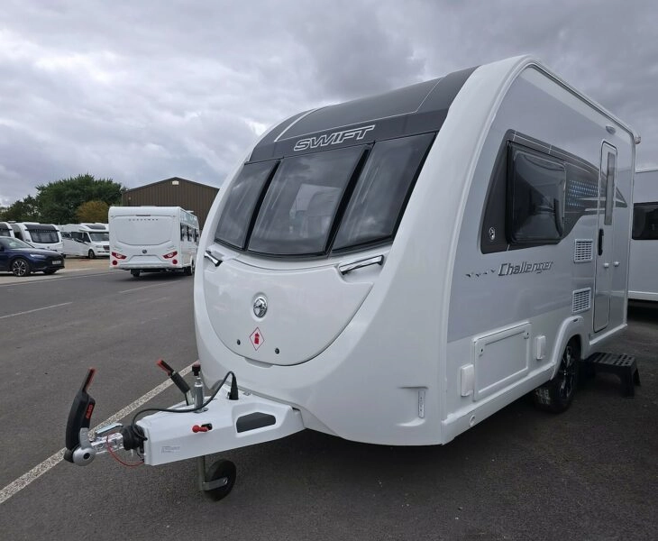 Swift Challenger 390