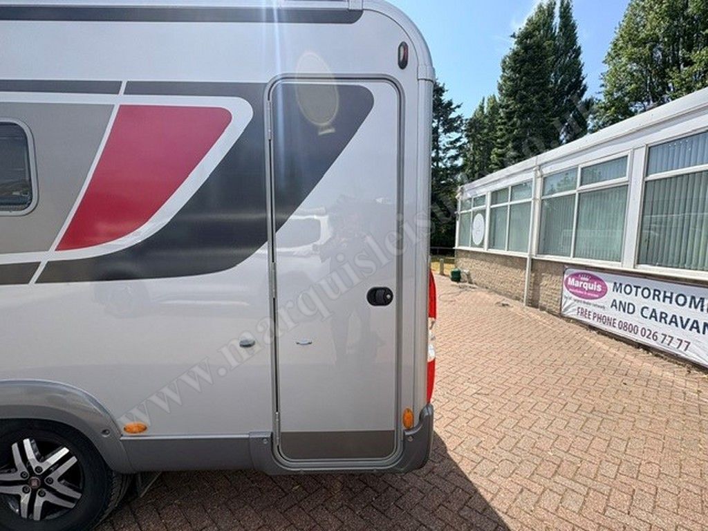 BURSTNER IXEO 680 G