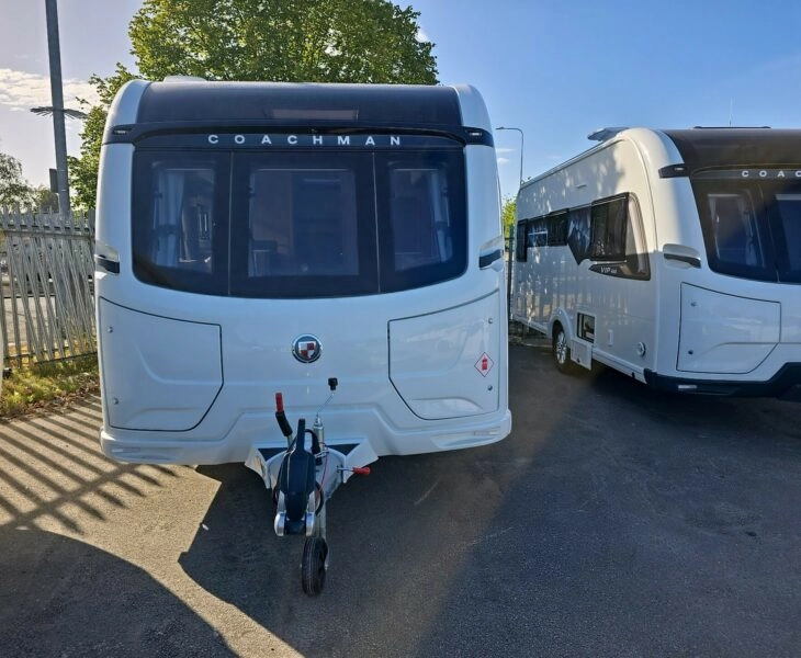 2000 Coachman Acadia