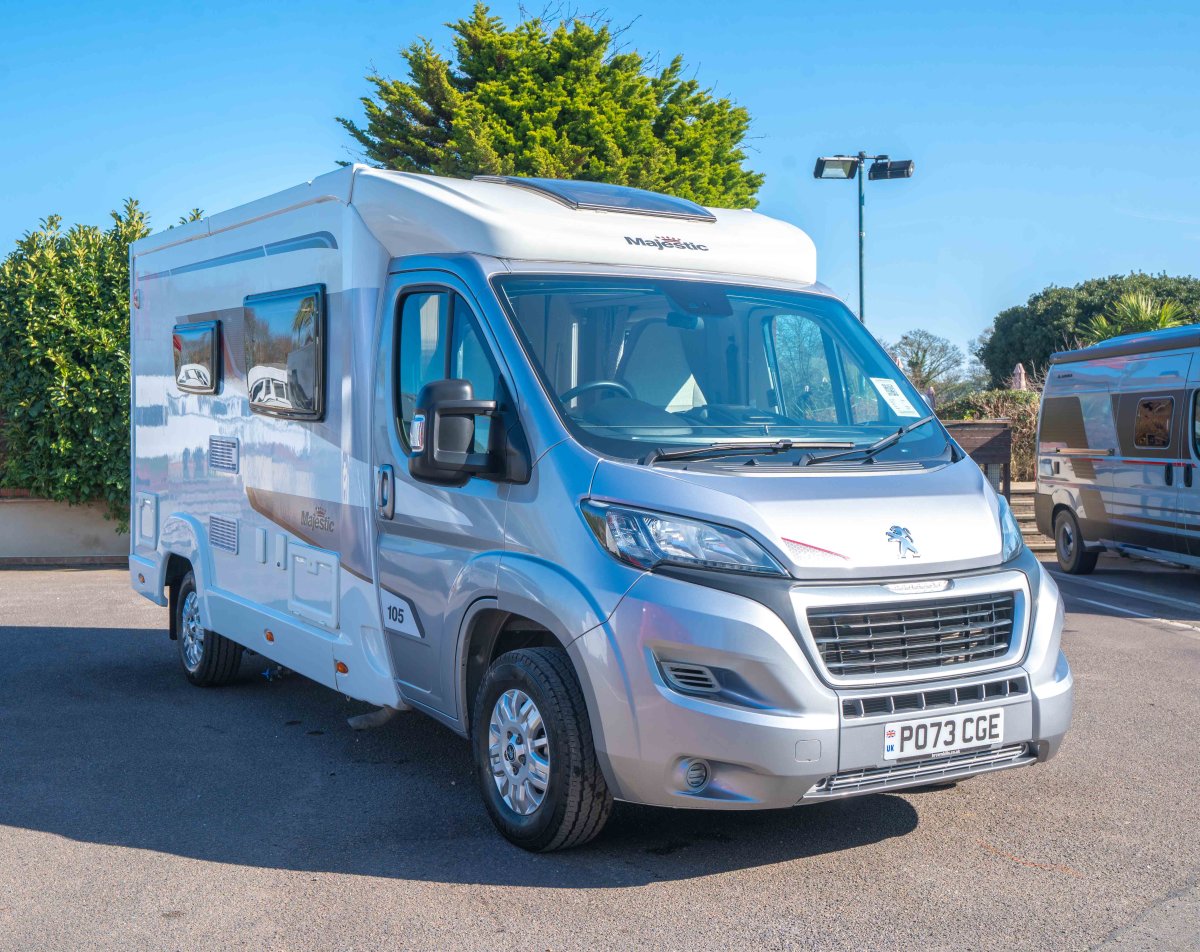 Peugeot Elddis Majestic 105 165BHP