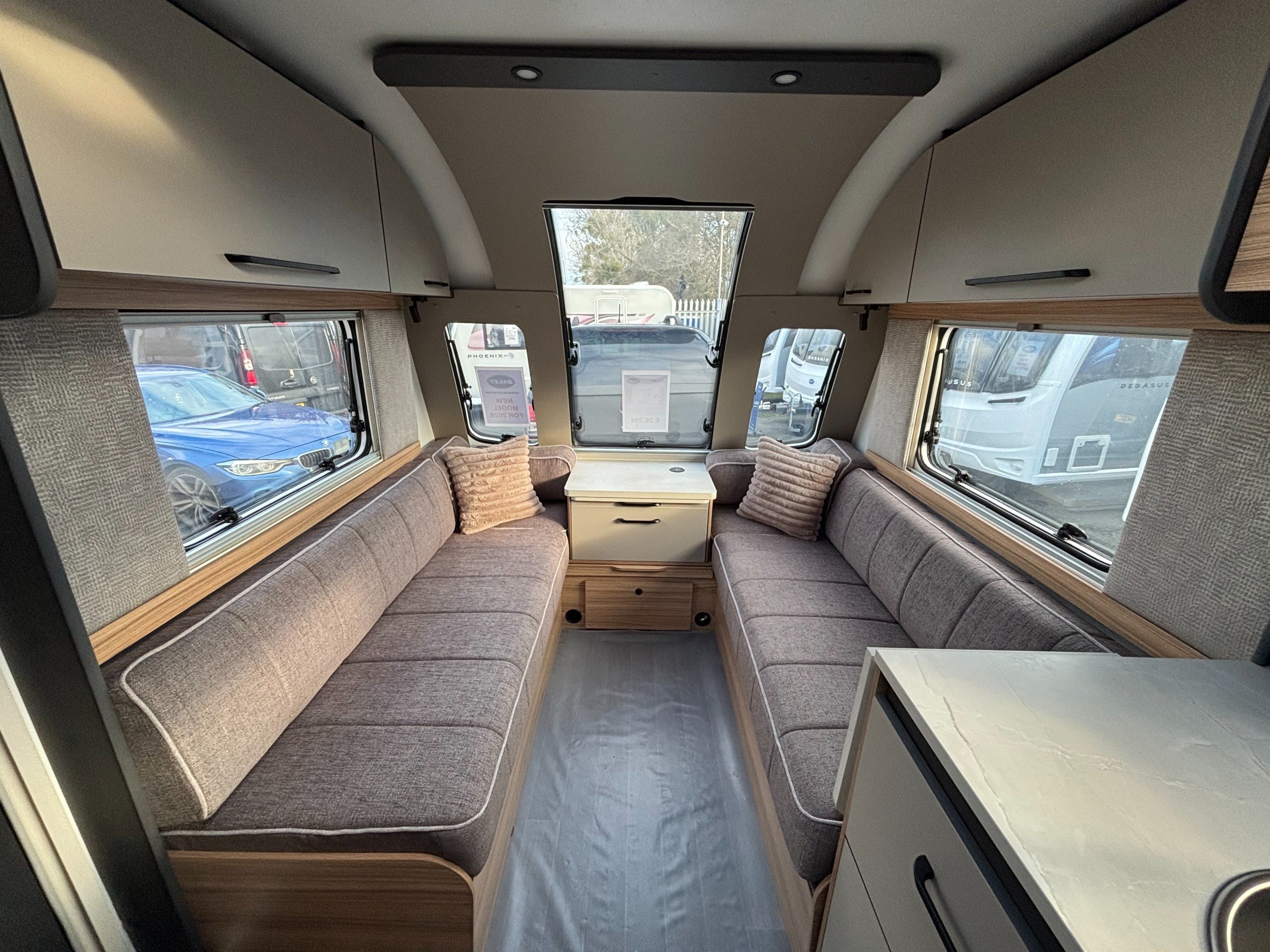 2026 Bailey Phoenix 640 Black Edition 4 Berth Transverse Island Bed