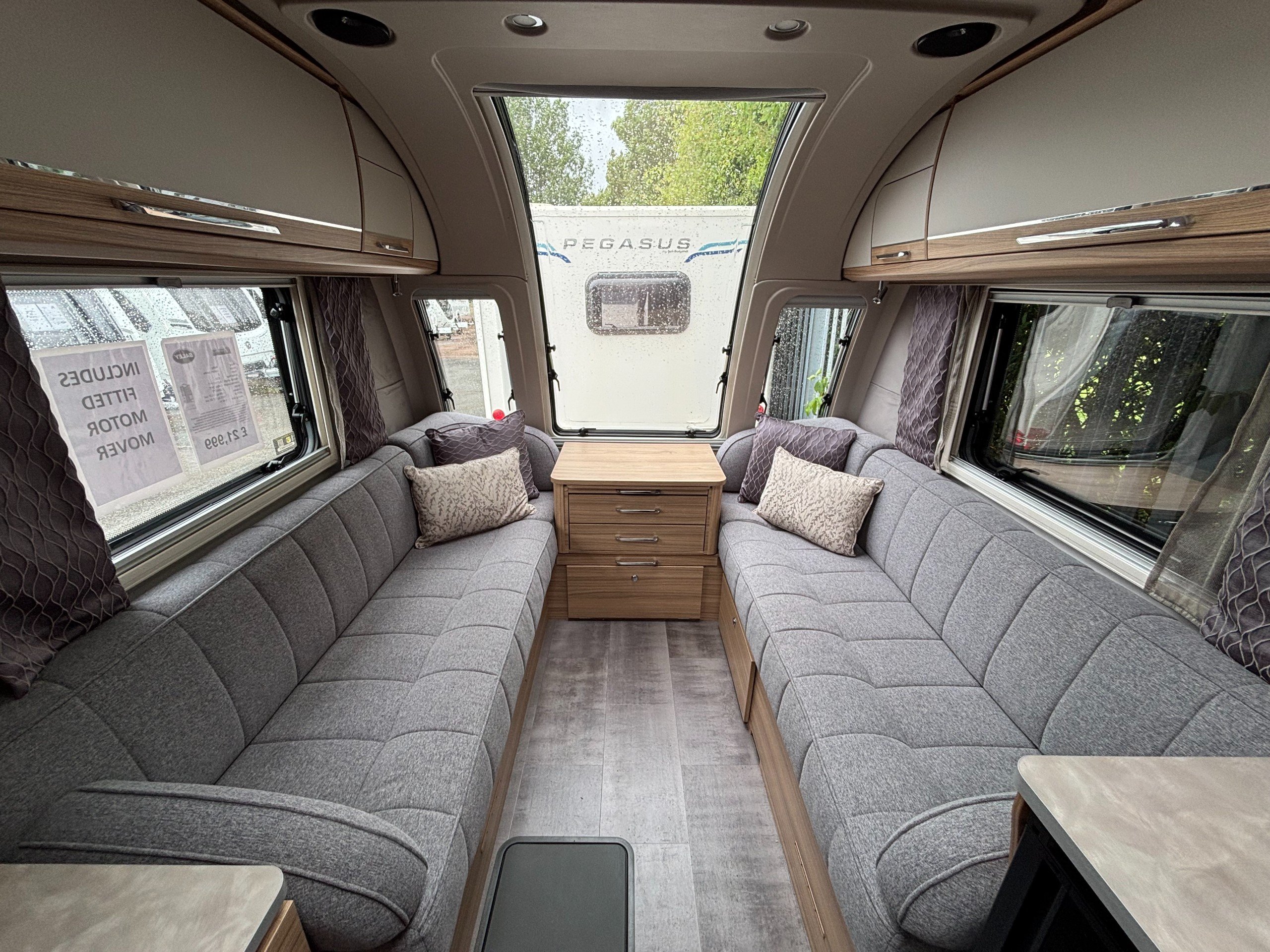 Bailey Unicorn Seville S5