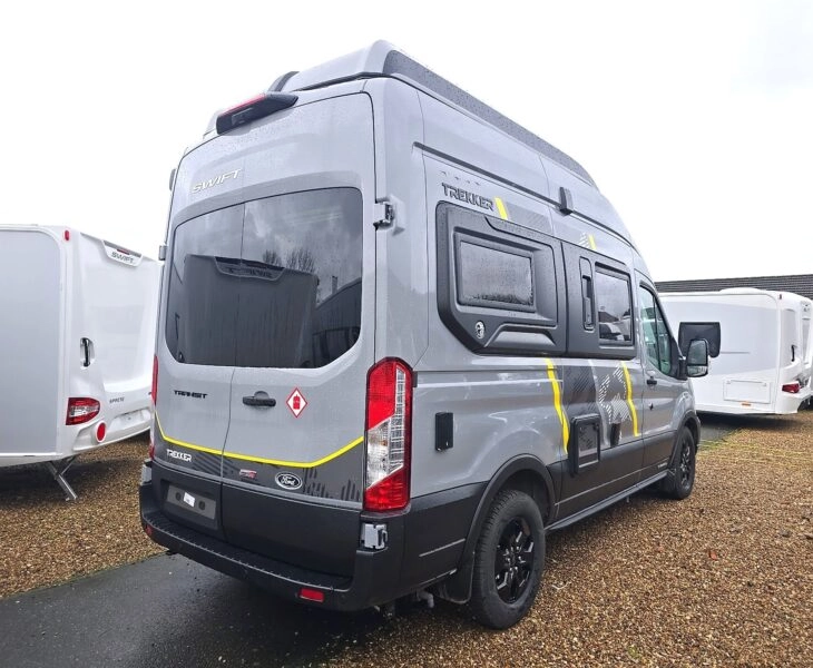2000 Swift Trekker