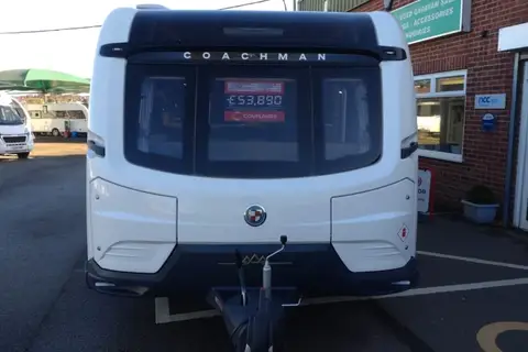 Coachman Lusso 2