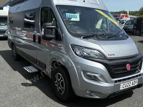 2022 Pilote V633M