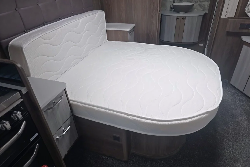 Coachman Lusso Ii