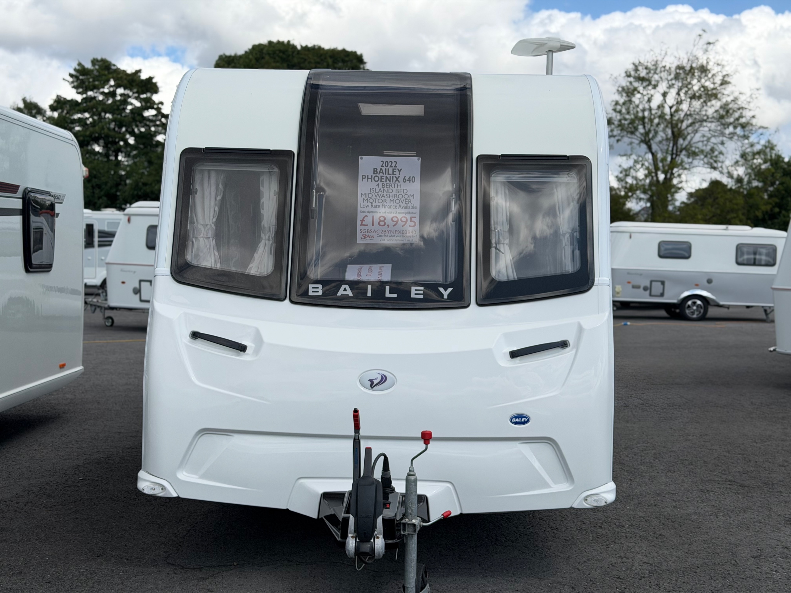 Bailey Phoenix 640
