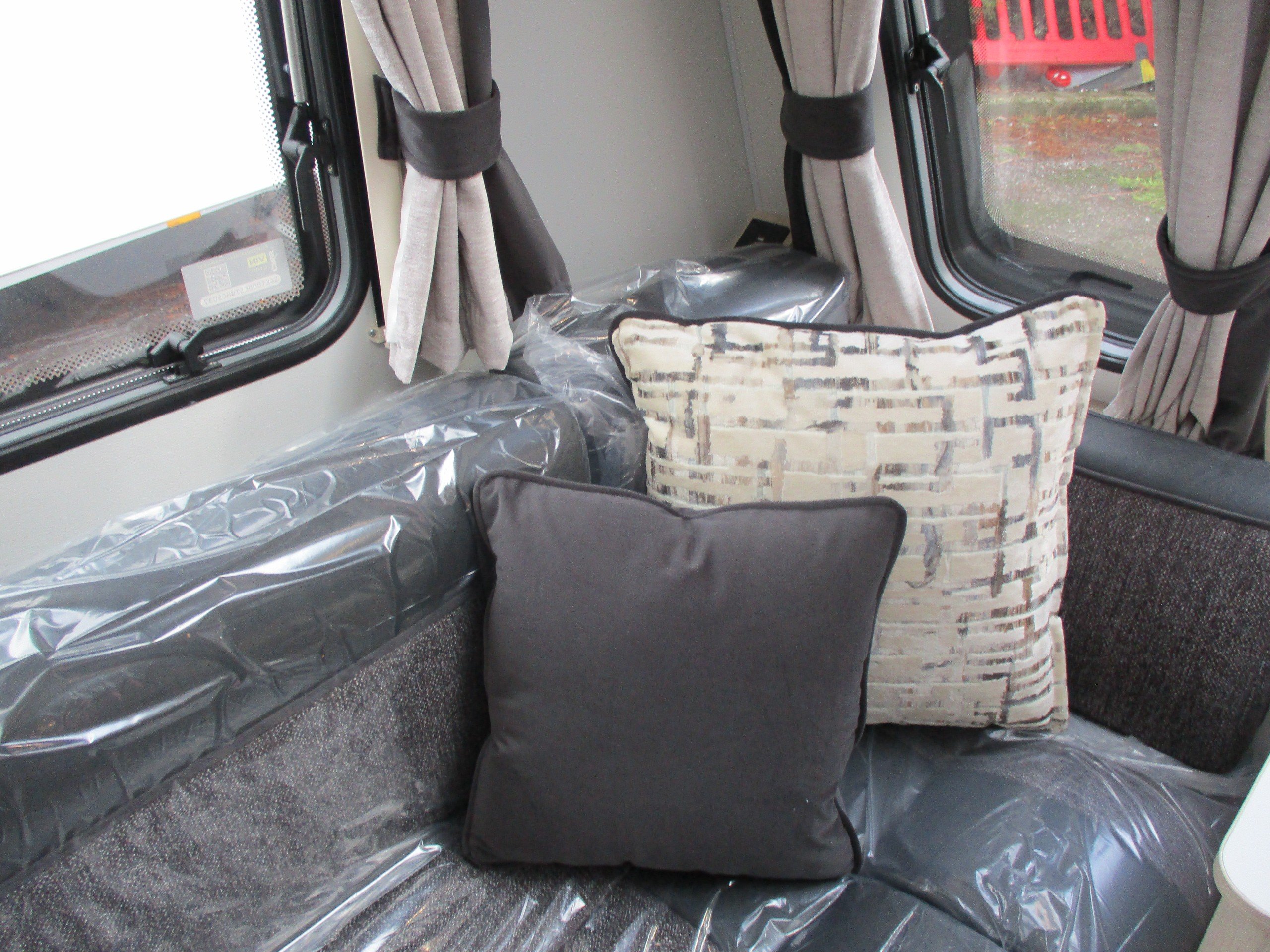 Elddis Avante 860 APEX