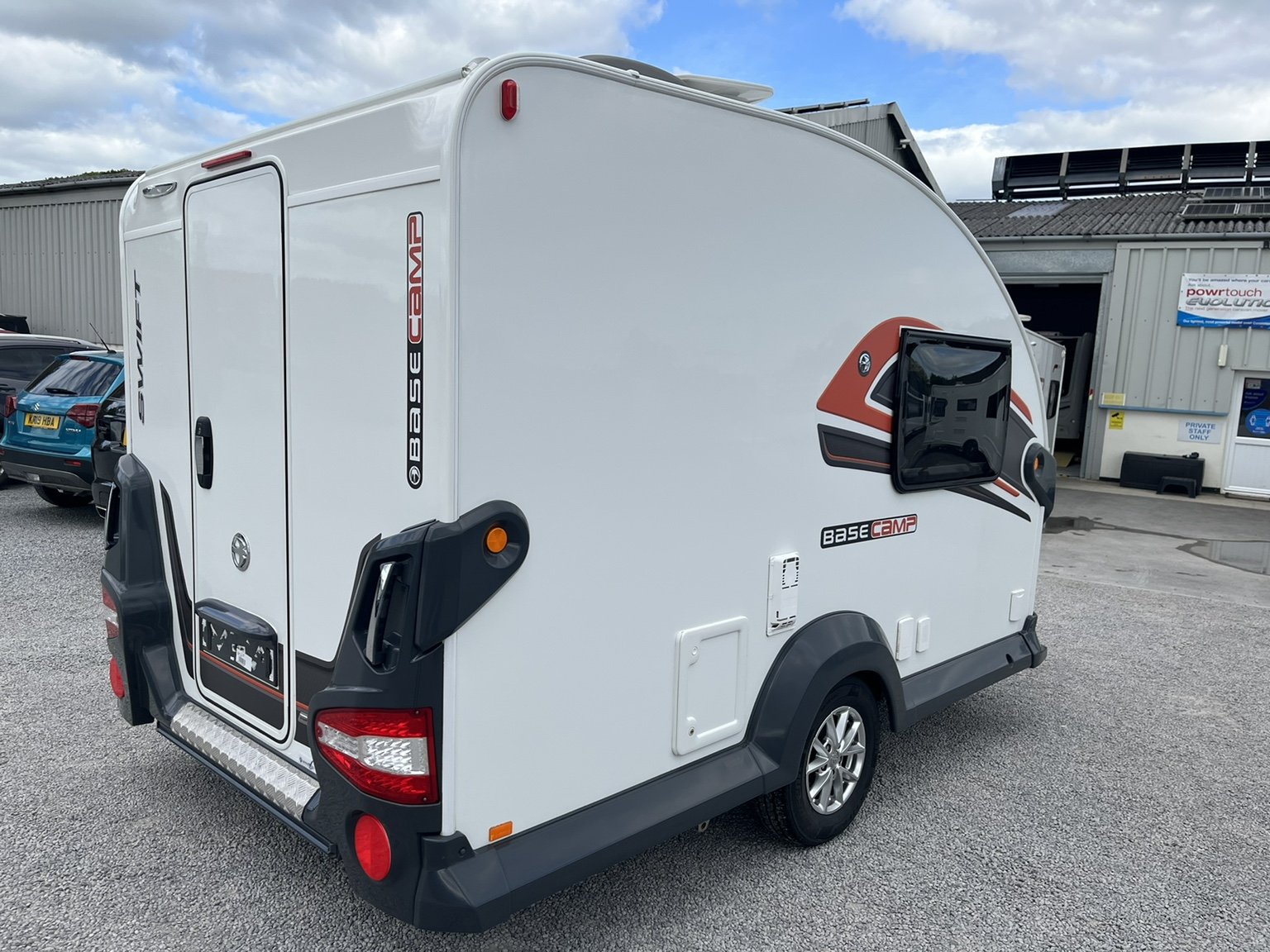 2018 Swift Basecamp Plus 2