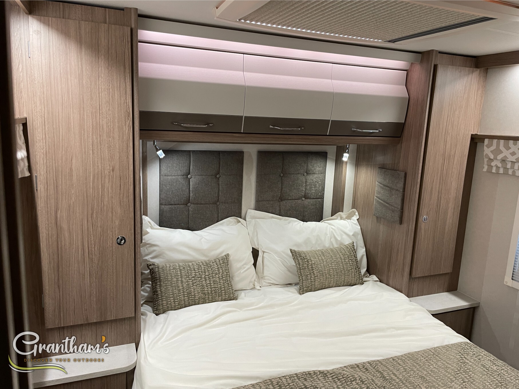 Coachman Vip 545
