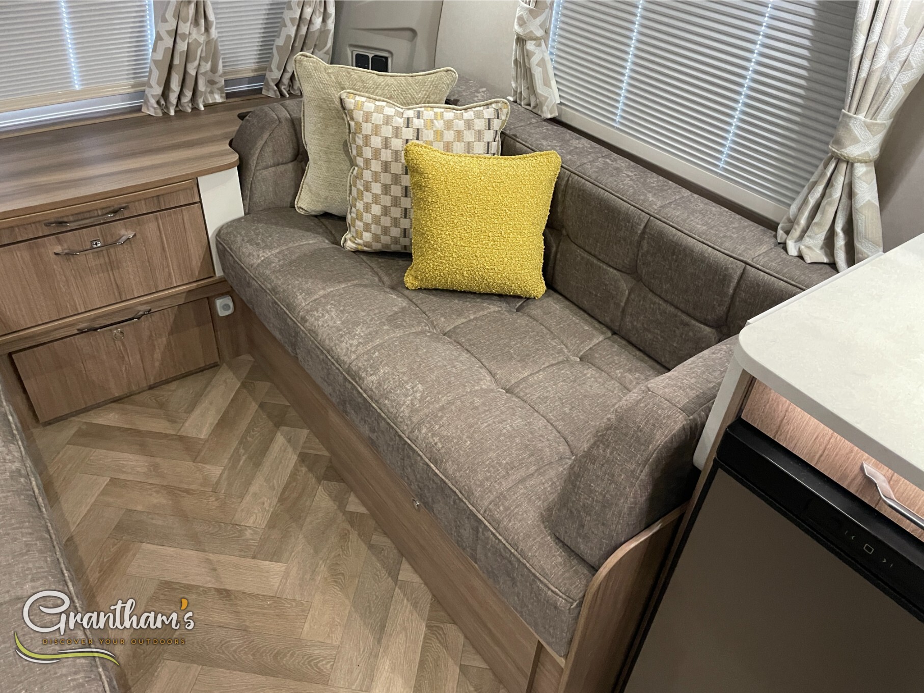 2026 Coachman Vip 545