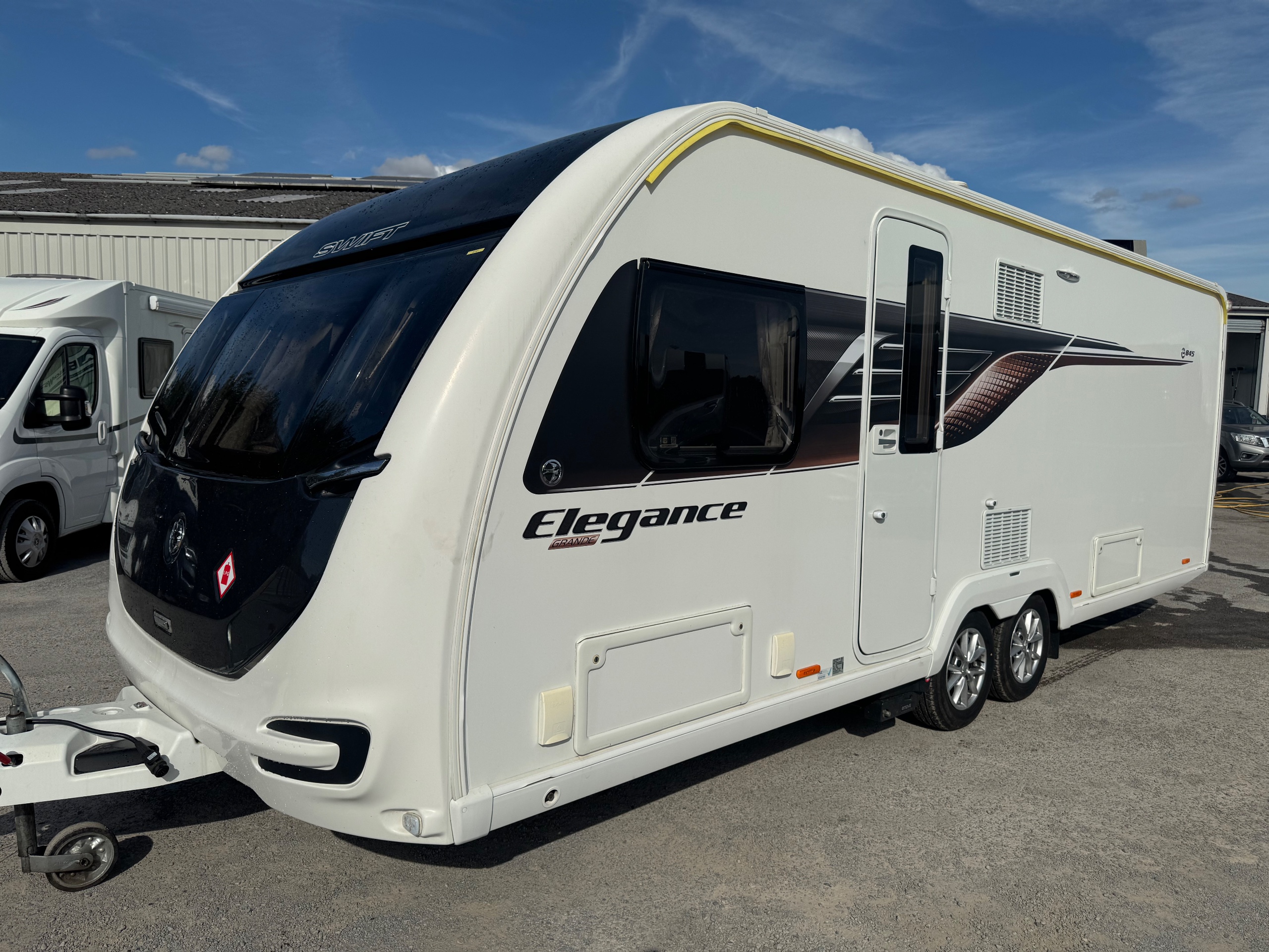 Exterior - Front