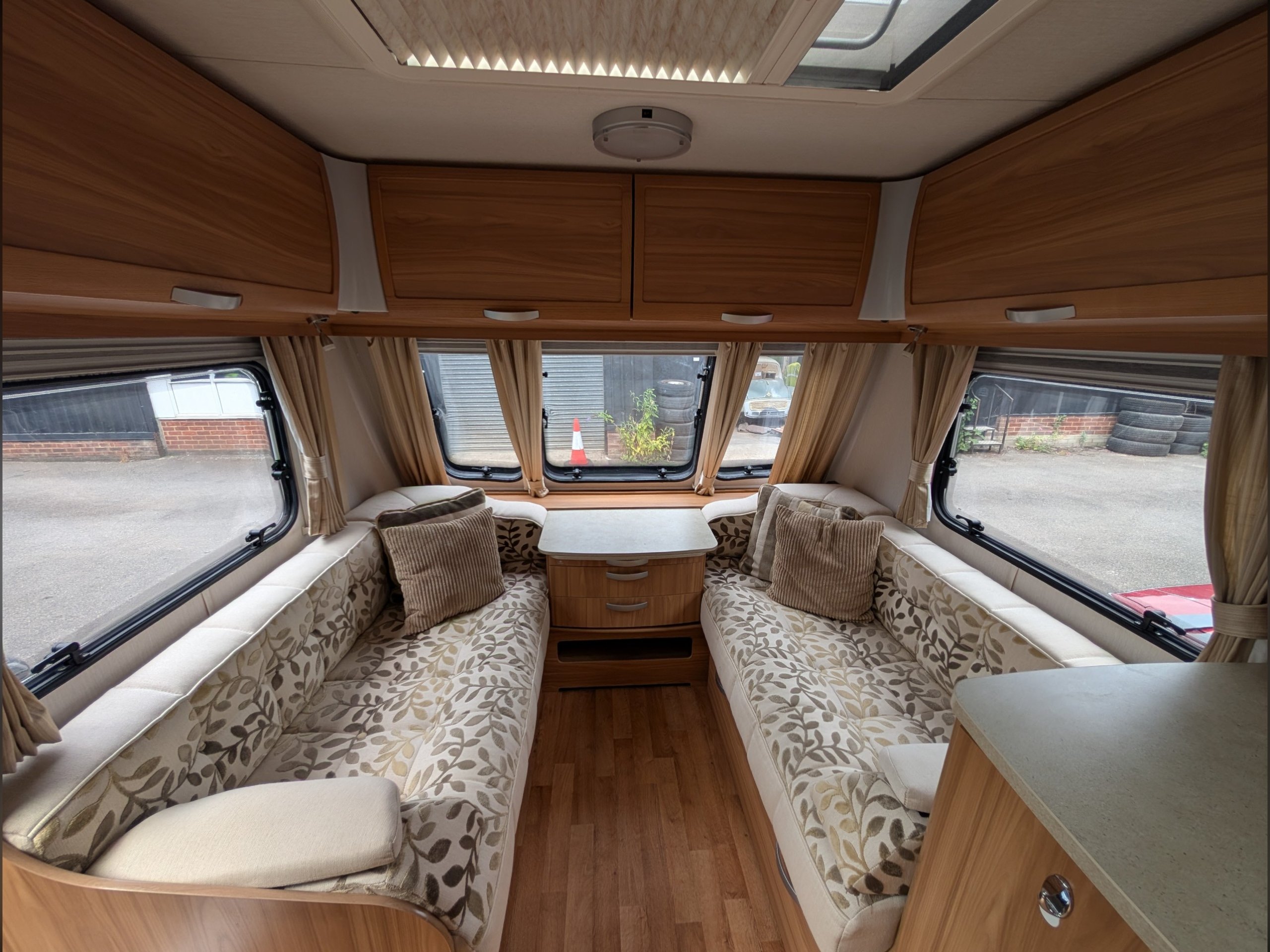 Lunar Clubman