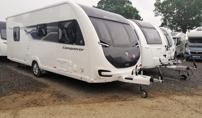 Swift Conqueror 560