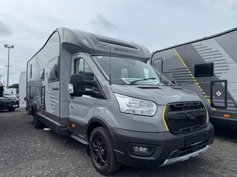 Swift Trekker 584