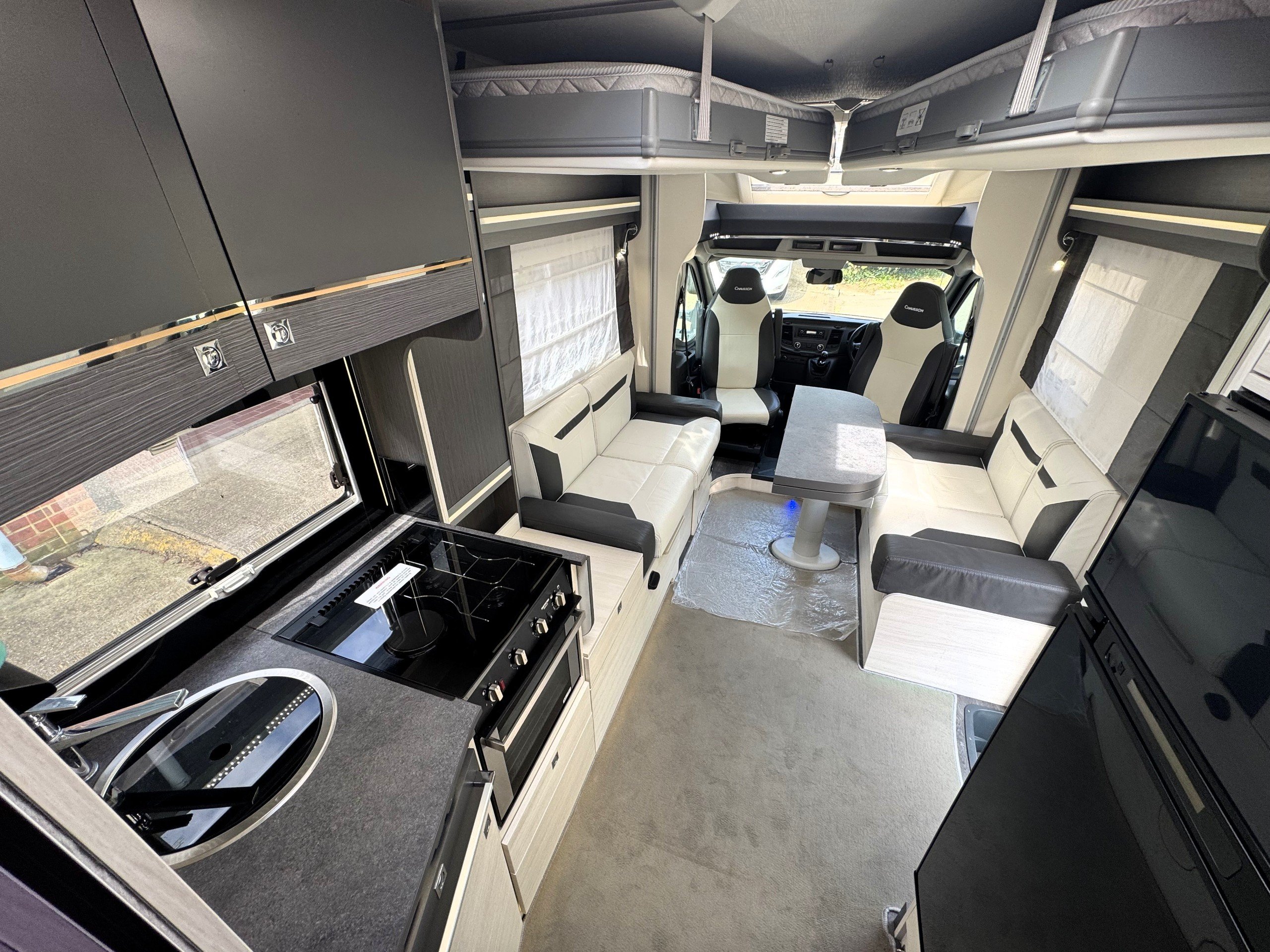 2021 Chausson Premium 630