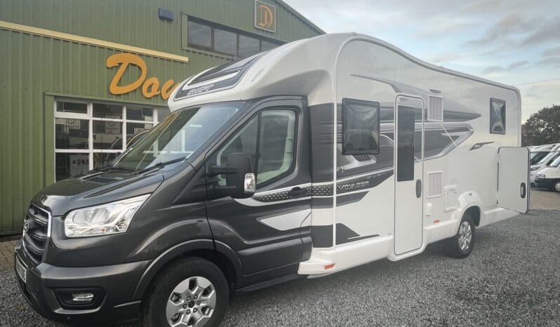 Swift Voyager 584
