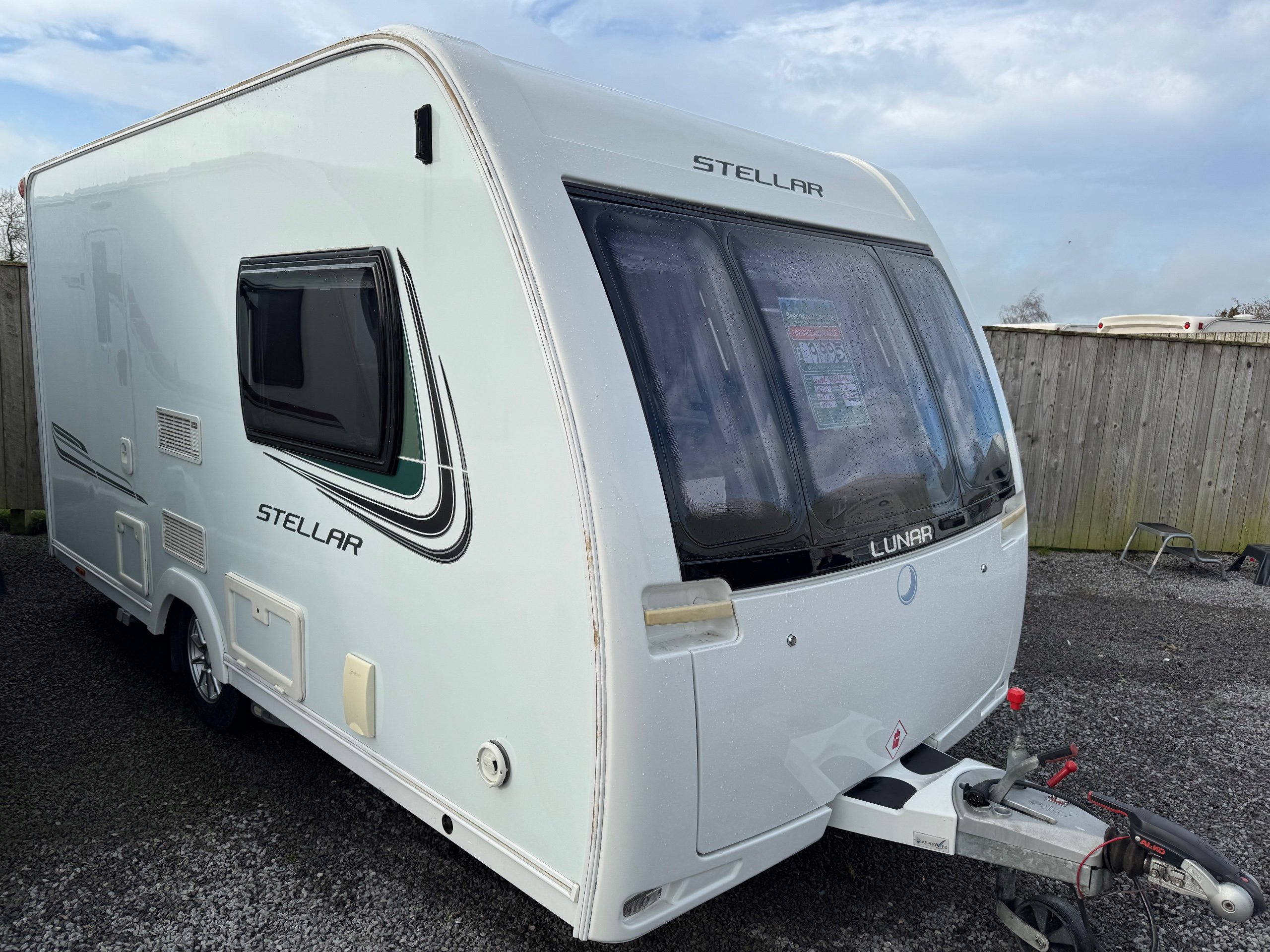 2013 Lunar Stellar - Lightweight 2-Berth Caravan with End Kitchen