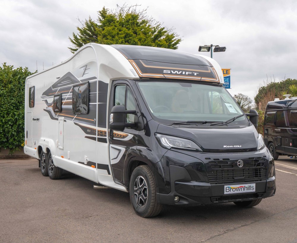 Swift Kon-Tiki 894 180BHP Auto