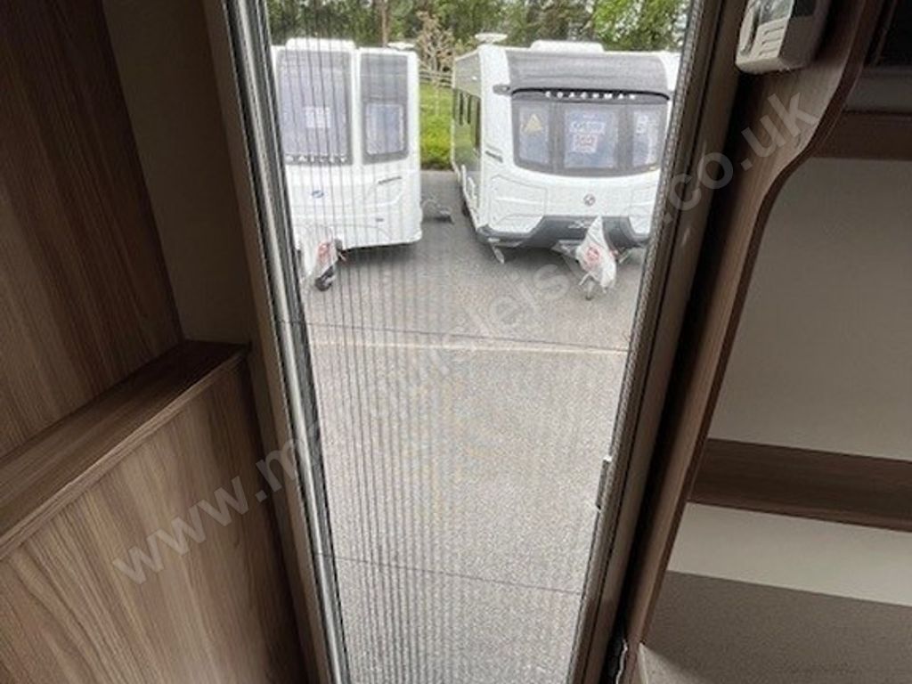 Swift CONQUEROR 480