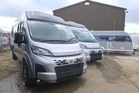2000 Swift Carrera 194