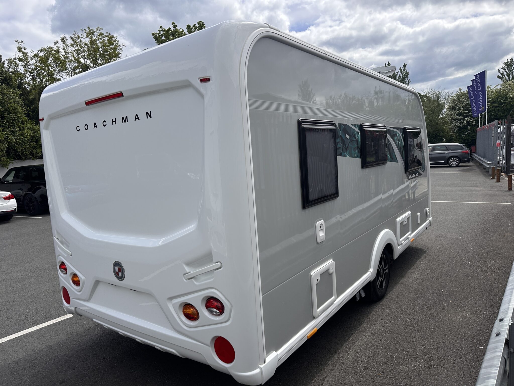Coachman Acadia