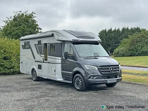 Adria Coral Supreme MB 670 DC