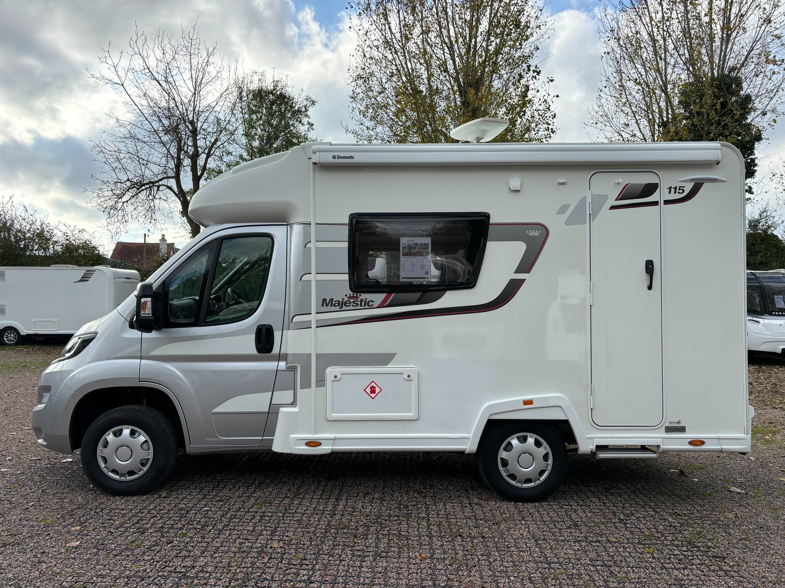 2016 Elddis Autoquest Majestic 115