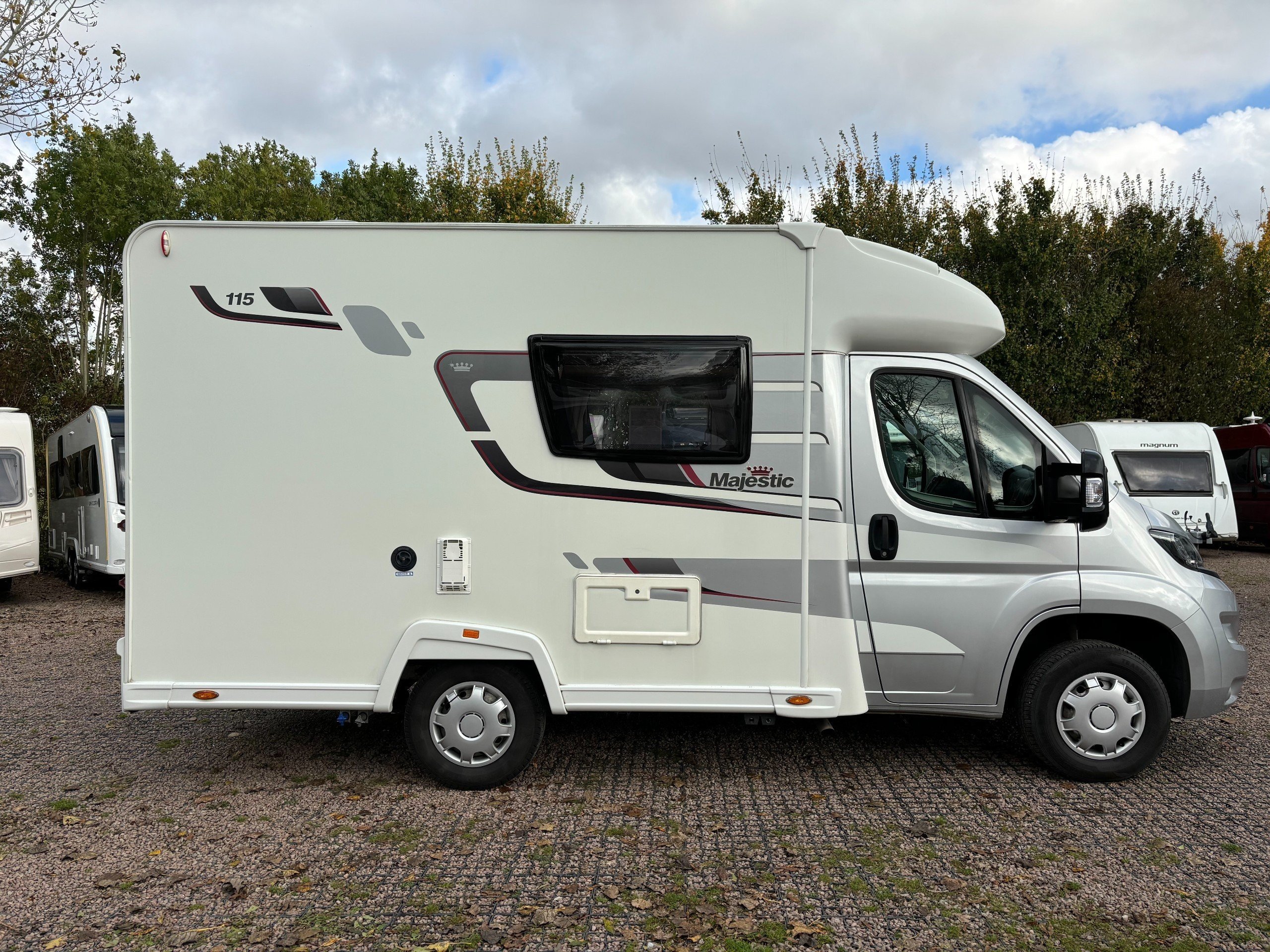 2016 Elddis Autoquest Majestic 115