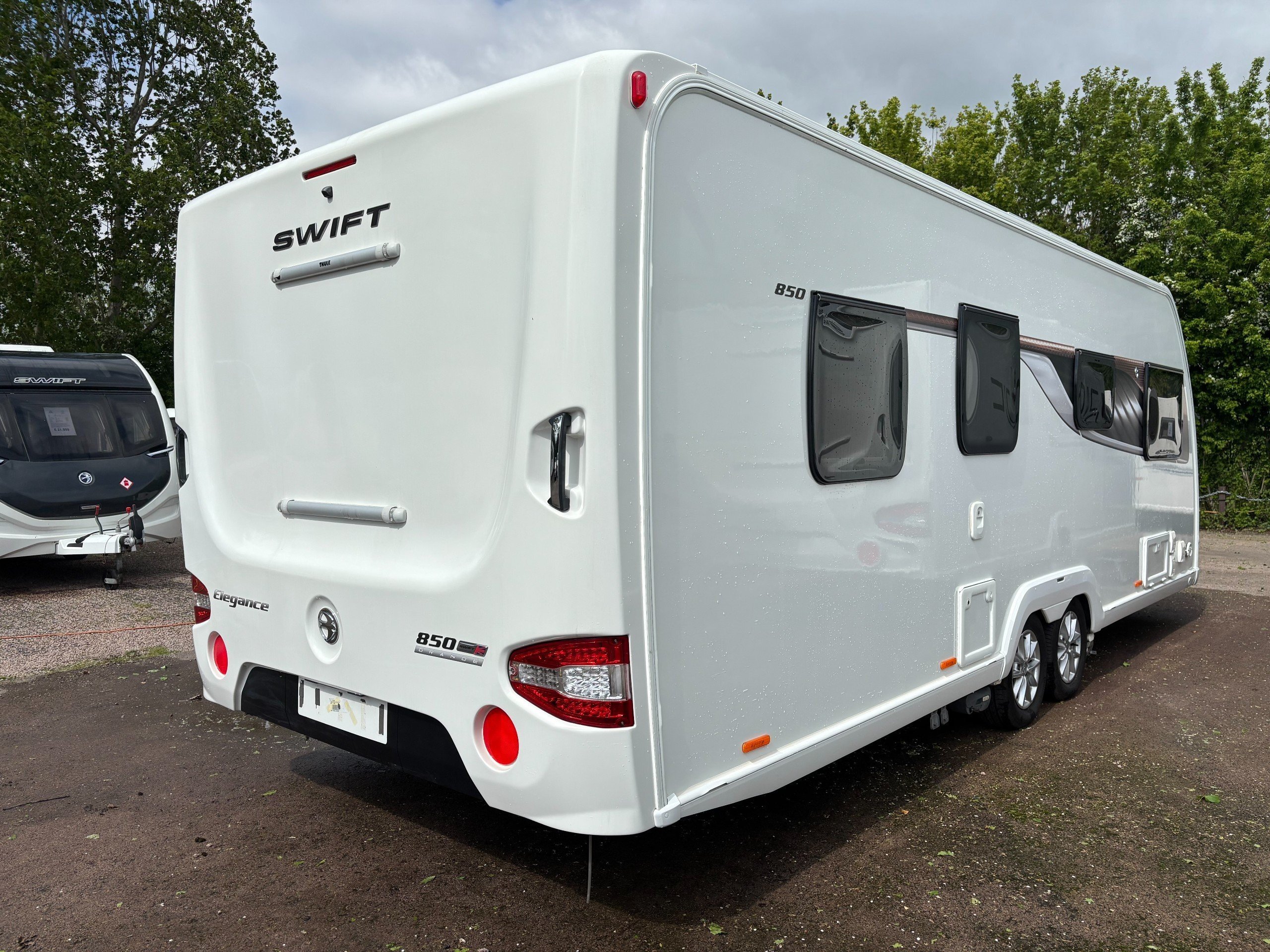 Swift Elegance Grande 850