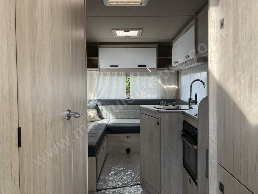 AUTOTRAIL F-LINE F68