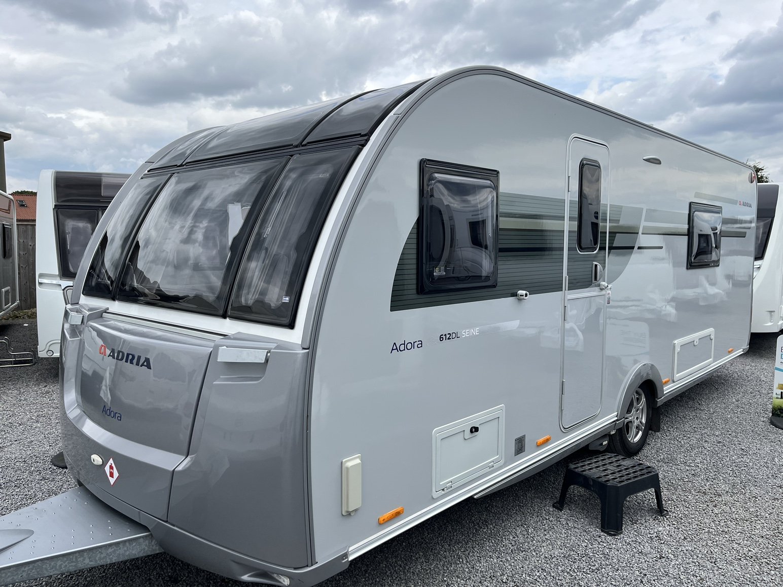 2019 Adria Adora
