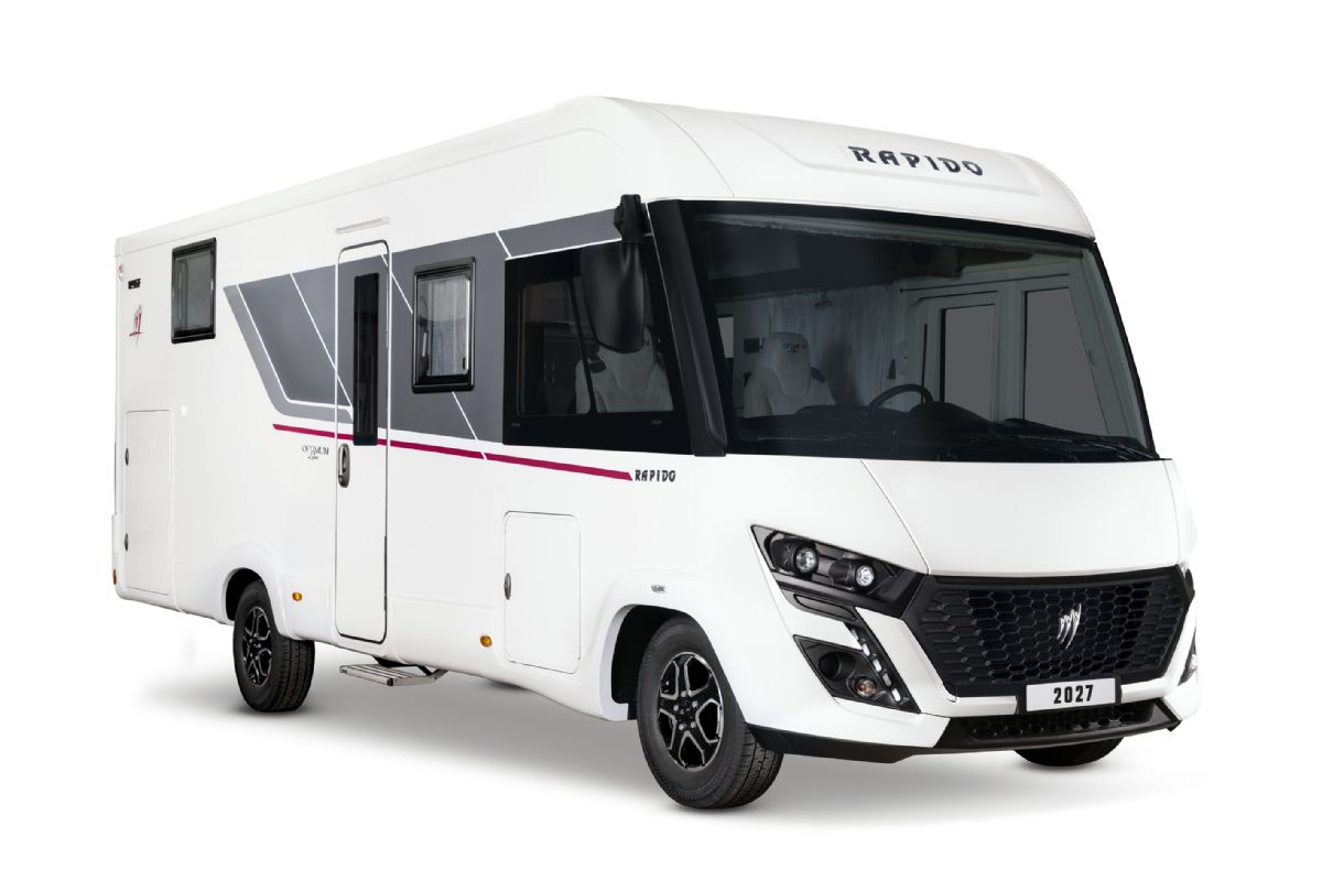 Rapido 896F 140BHP Auto