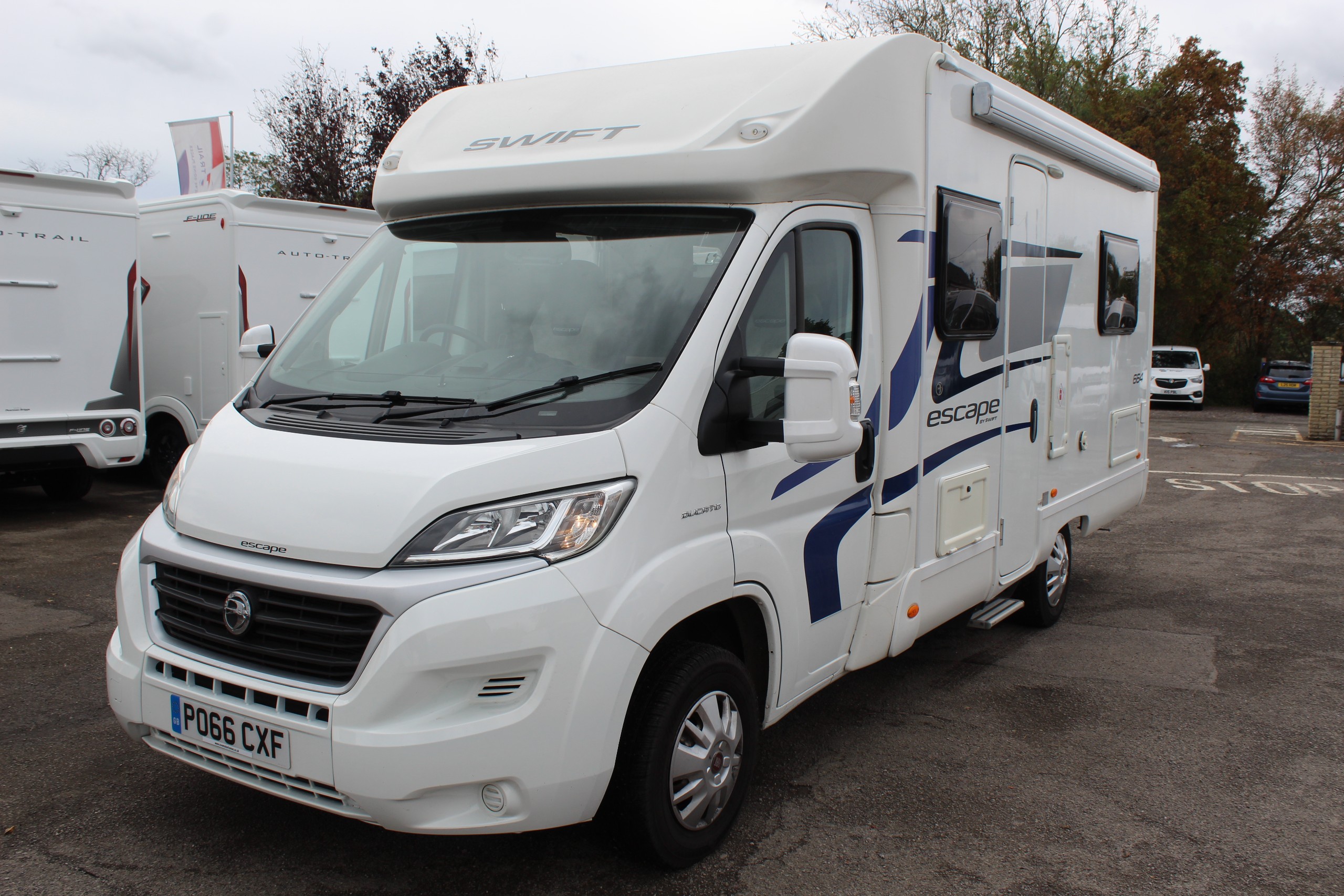 Swift Escape 664