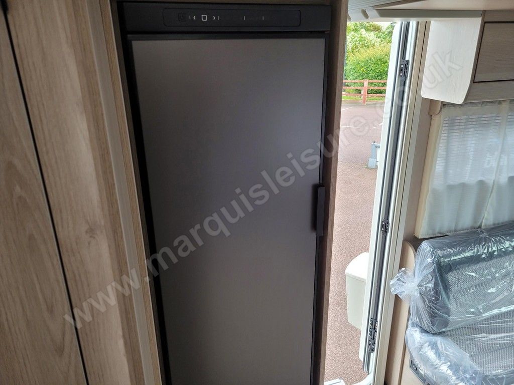 Auto-Trail F-LINE F74