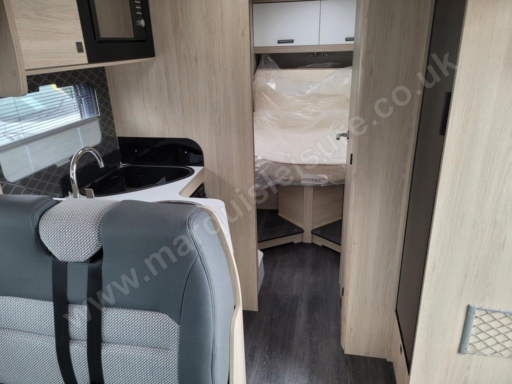 2024 Auto-Trail F-LINE F74