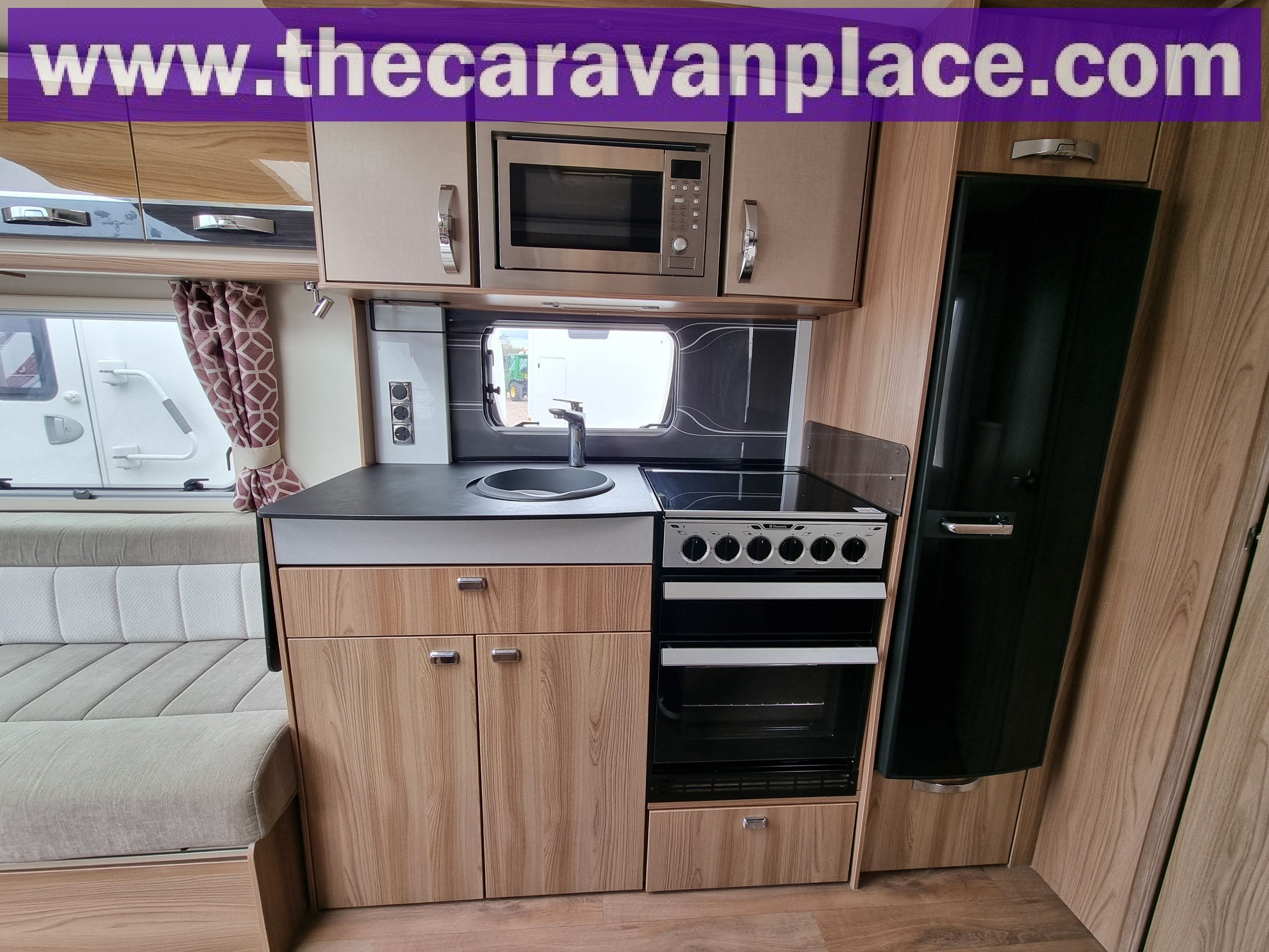 2017 Swift Conquerer 480 480