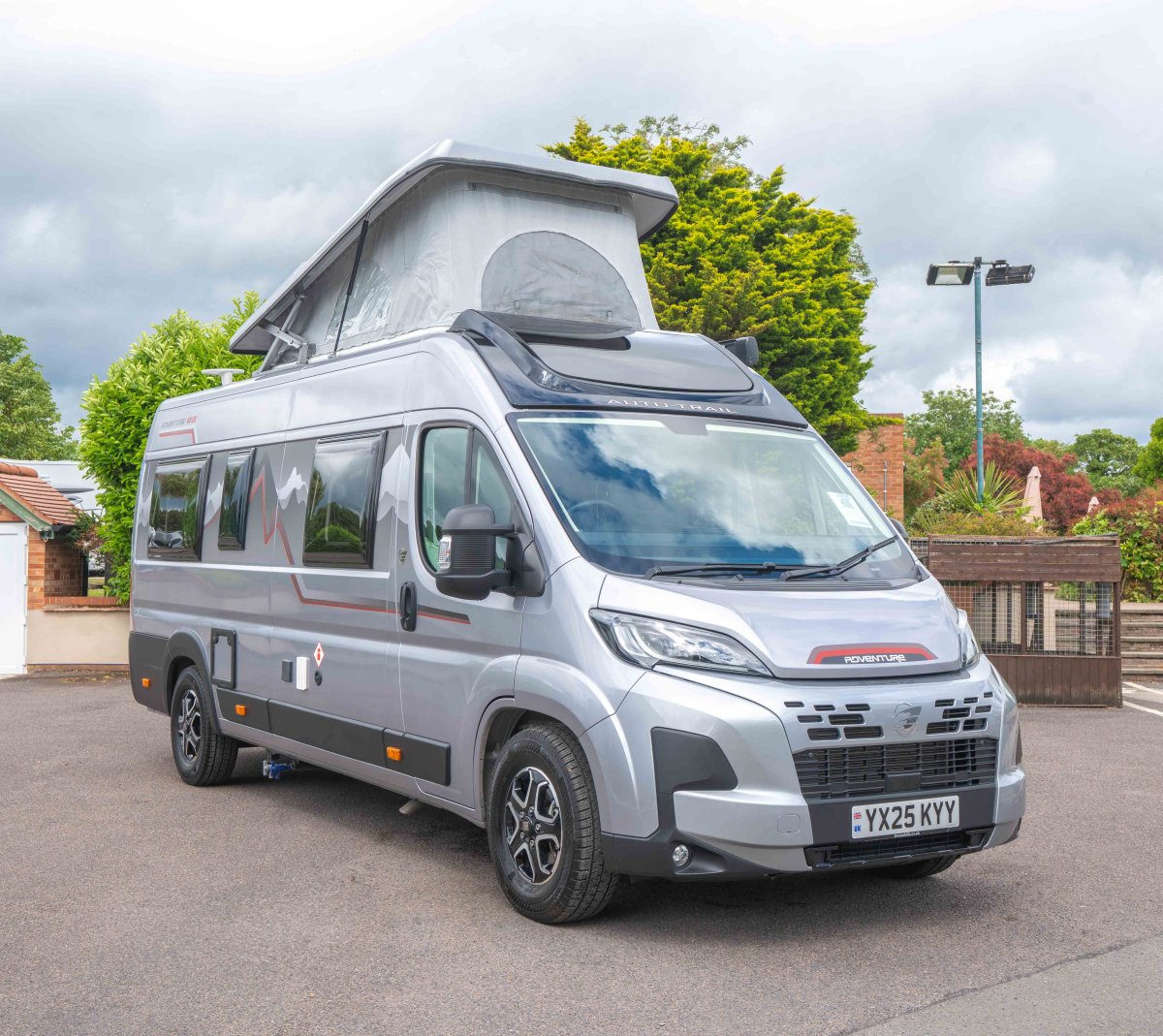 Auto-Trail Adventure 65 140BHP Auto