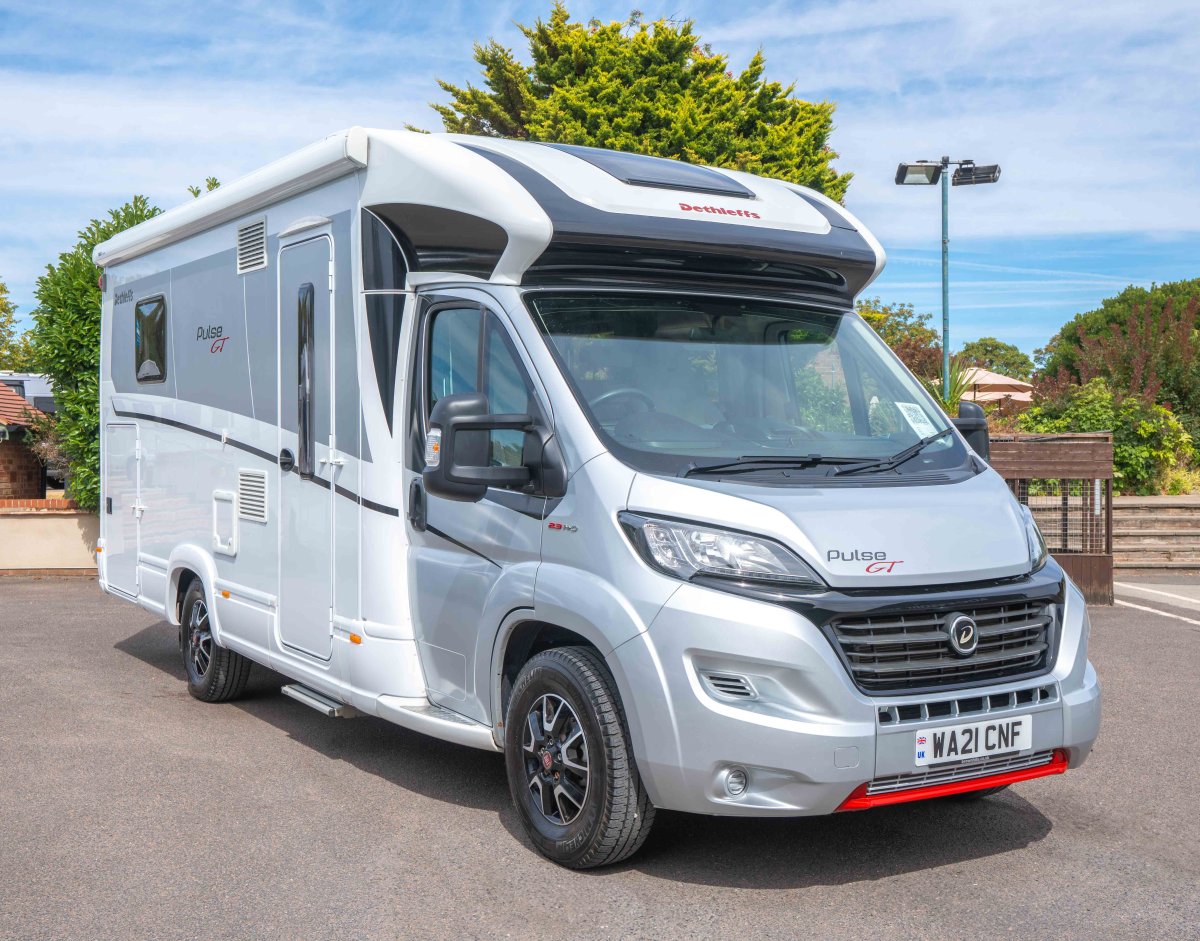 Dethleffs Pulse GT T6551DBM 140BHP
