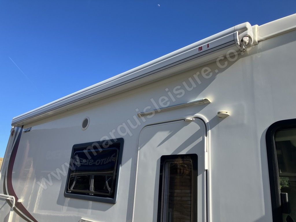 2017 Rapido 803F