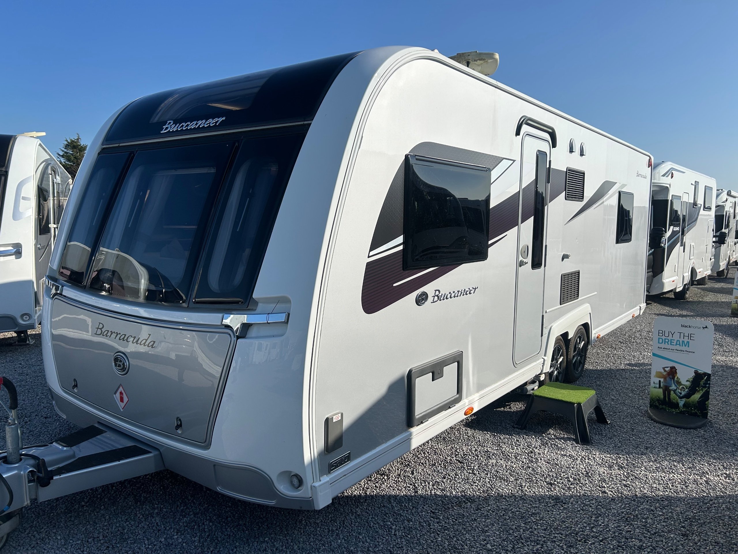 2020 Buccaneer Barracuda