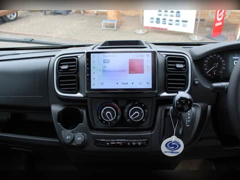 Auto-Trail Imala 730